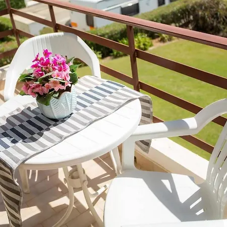 Windmill Park 1 Bed With Views! Daire