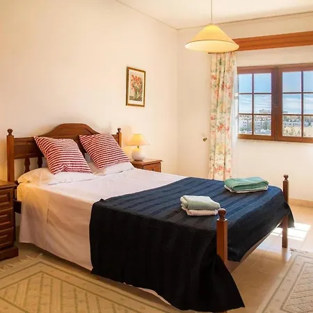 Windmill Park 1 Bed With Views! Daire *