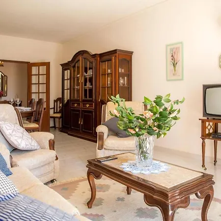 Daire Windmill Park 1 Bed With Views! Lagos