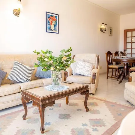 Daire Windmill Park 1 Bed With Views! *