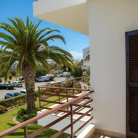 Windmill Park 1 Bed With Views! * Лагуш